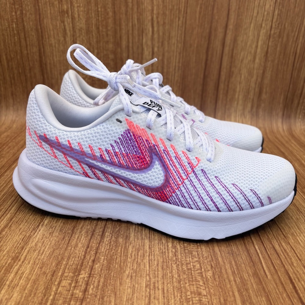 Nike Run Defy‎ Women 6.5 White Hydrangeas HM9593-102 Running Shoes NEW